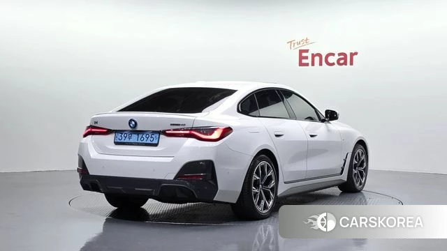 BMW i4 2024 Белый из Кореи