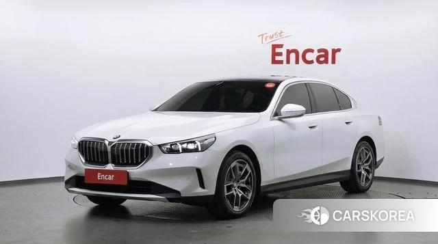 BMW 5 Series (G60) 2024 Белый из Кореи