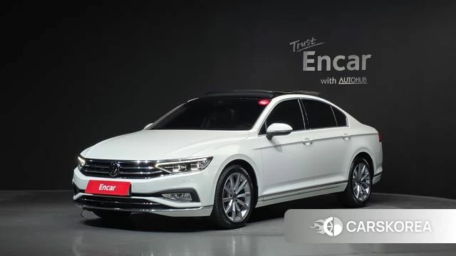 Volkswagen Passat GT (B8) 2021 Белый из Кореи