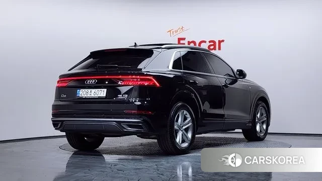 Audi Q8 (4M) 2021 Черный из Кореи