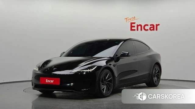 Tesla Model 3 2024 Черный из Кореи