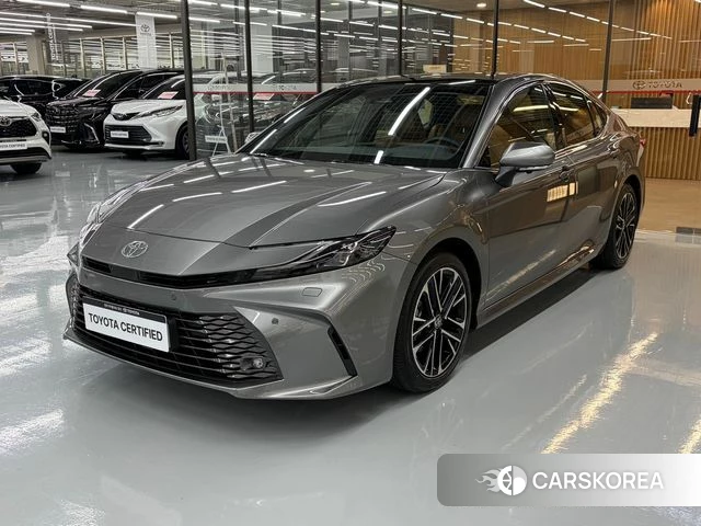 Toyota Camry (XV80) 2026 Серый из Кореи