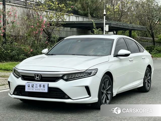 Honda Inspire 2022 Белый из Китая