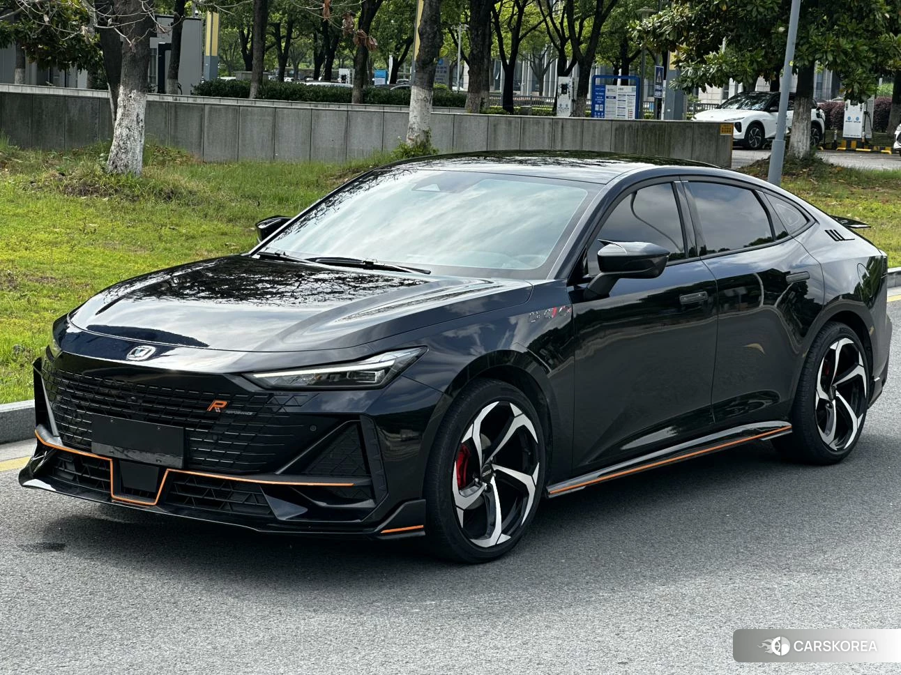 Chang'an UNI-V 2022 Черный из Китая
