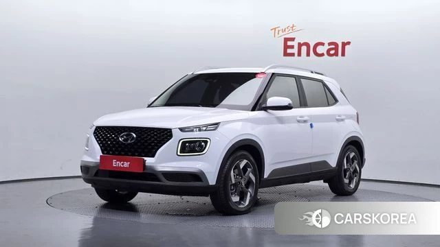 Hyundai Venue 2023 Белый из Кореи