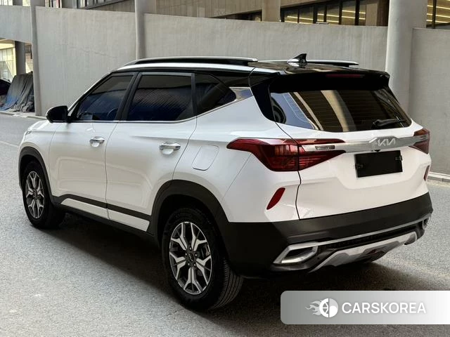 Kia KX3 2021 Белый из Китая
