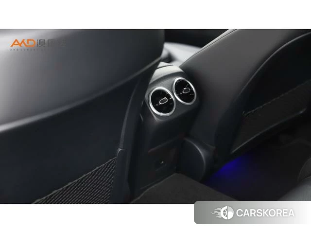 Mercedes-Benz A-Class 2022 Белый из Китая