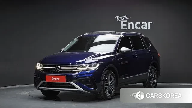 Volkswagen Tiguan Allspace 2023 Синий из Кореи
