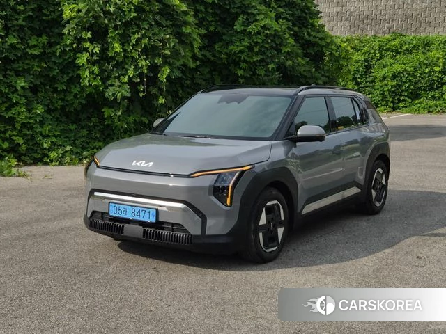 Kia EV3 2026 Серый из Кореи