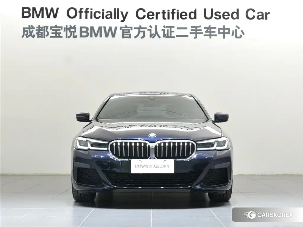 BMW 5 series 2023 Черный из Китая