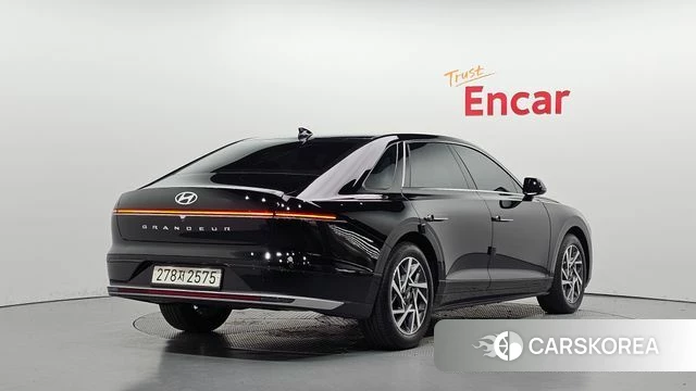 Hyundai Grandeur (GN7) 2025 Черный из Кореи