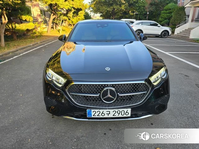 Mercedes-Benz E-Class W214 2024 Черный из Кореи