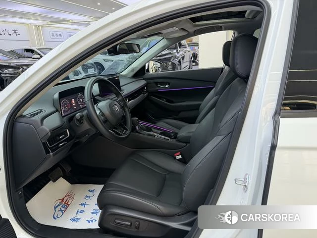 Honda Inspire 2024 Белый из Китая