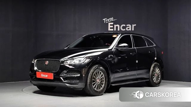 Jaguar F-PACE 2018 Черный из Кореи
