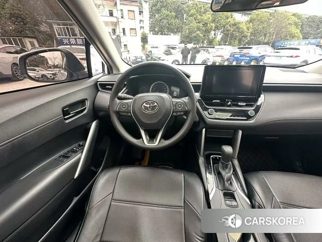 Toyota Frontlander 2023 Белый из Китая