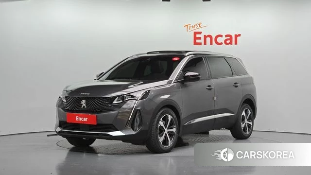 Peugeot 5008 second generation 2021 Серый из Кореи