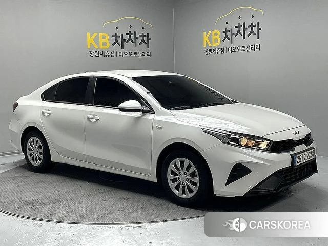 Kia The New K3 2nd generation 2022 Белый из Кореи