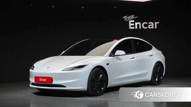 Tesla Model 3 2024 Белый из Кореи