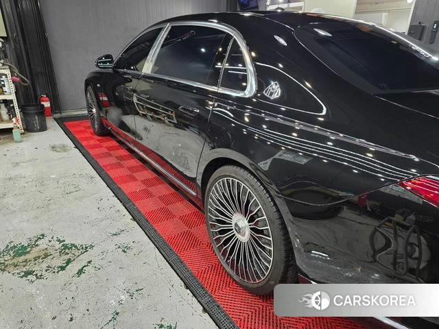 Mercedes-Benz S-Class W223 2023 Черный из Кореи