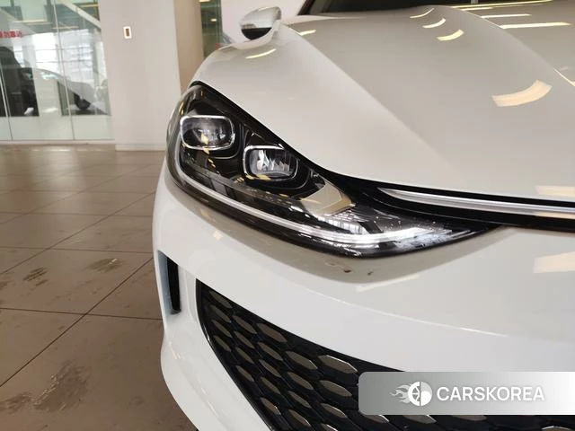 Volkswagen Lamando 2024 Белый из Китая