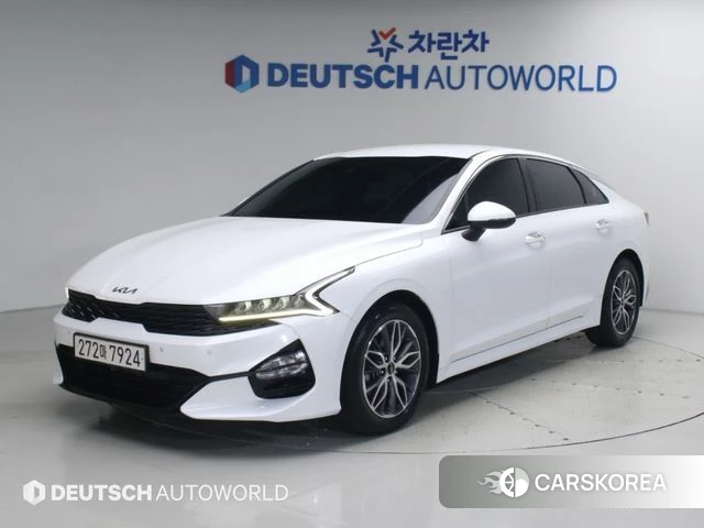 Kia K5 3rd generation 2022 Белый из Кореи