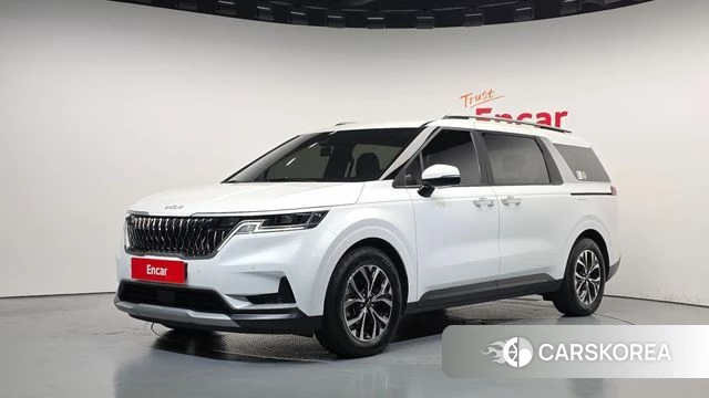 Kia Carnival 4th generation 2023 Белый из Кореи