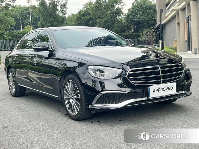 Mercedes-Benz E-Class 2022 Черный из Китая