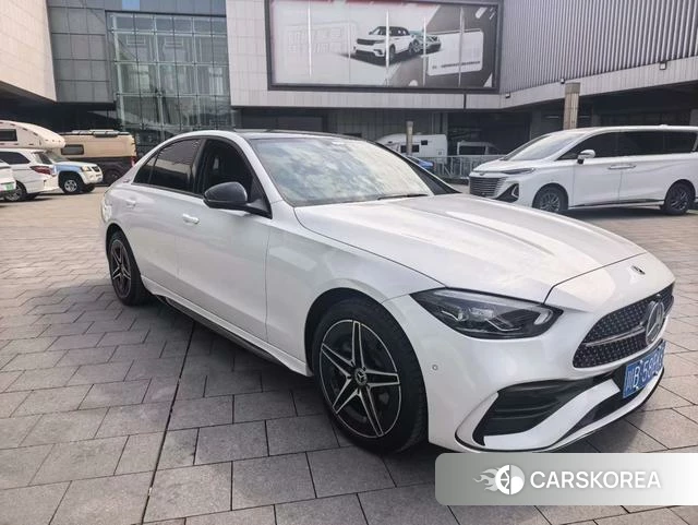Mercedes-Benz C-class 2023 Белый из Китая