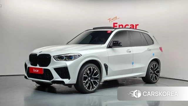 BMW X5M (G05) 2021 Белый из Кореи