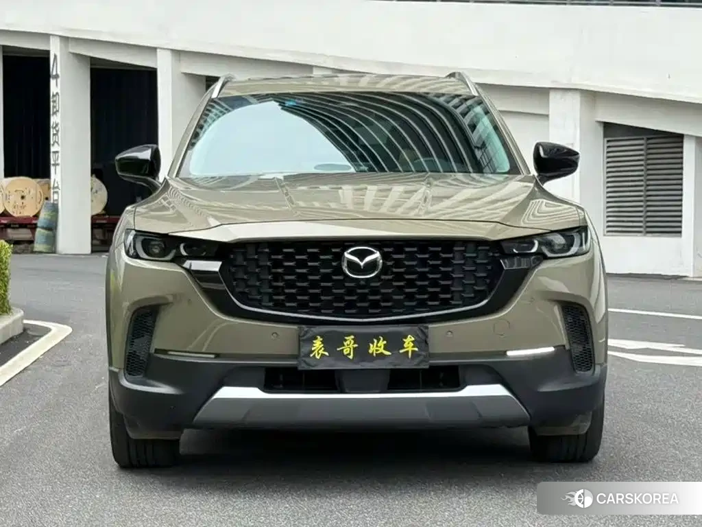 Mazda CX-50 2024 Зеленый из Китая
