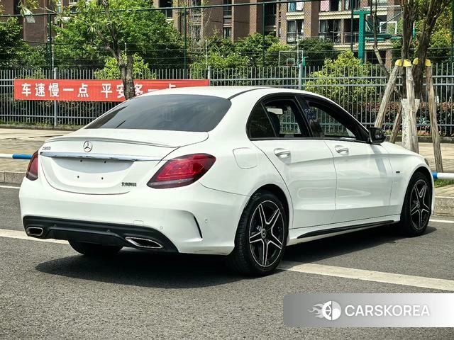 Mercedes-Benz C-class 2021 Белый из Китая