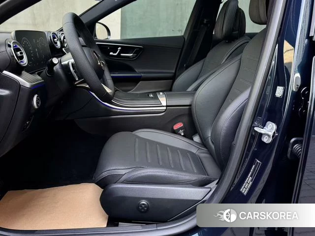 Mercedes-Benz C-class 2025 Зеленый из Китая