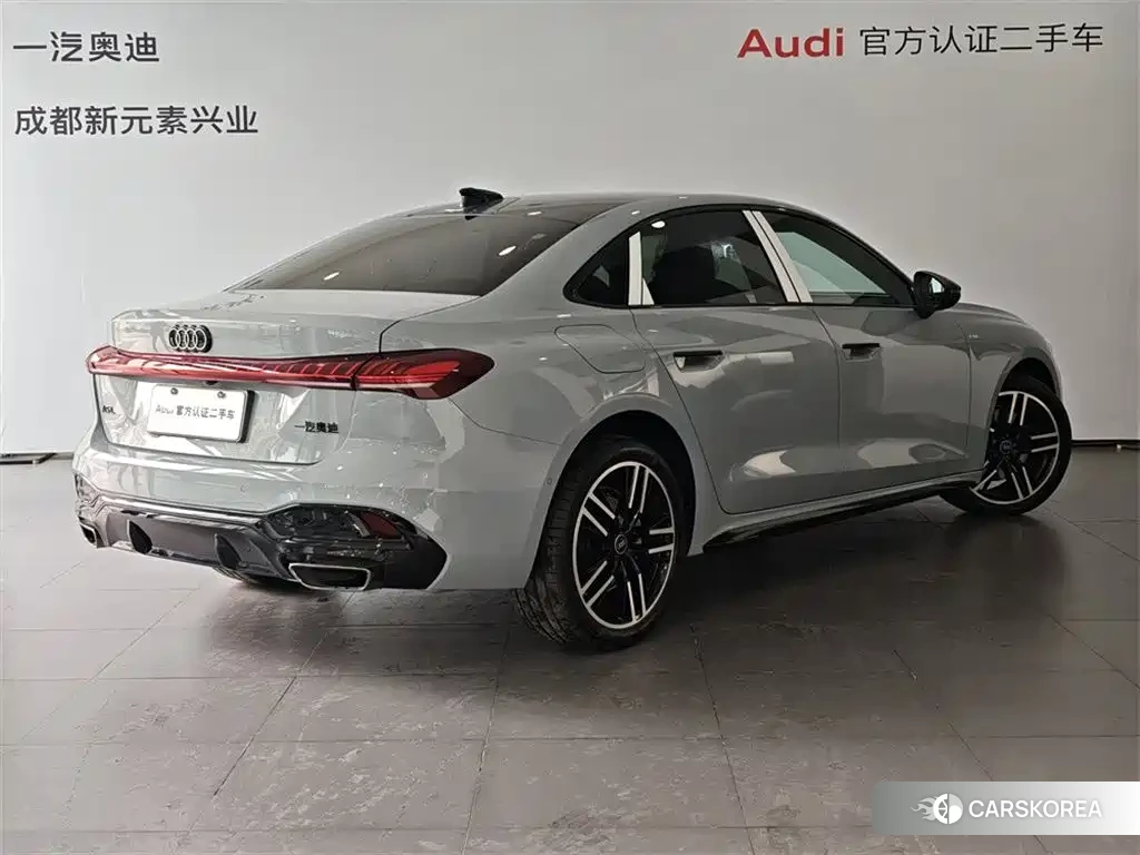 Audi A5L 2026 Silver/gray из Китая, фото 3