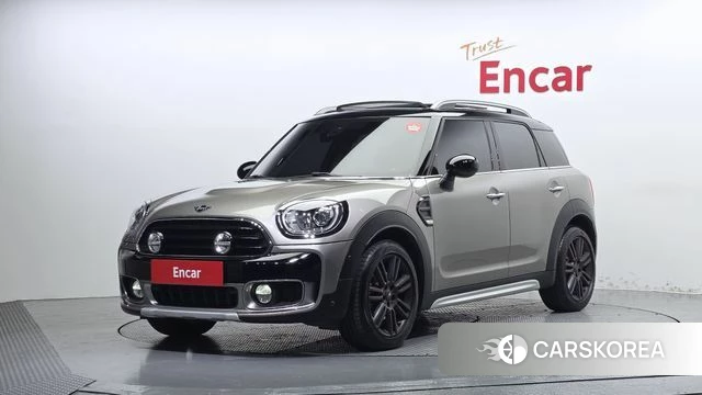 Mini Cooper Countryman 2019 Серебристо-серый из Кореи