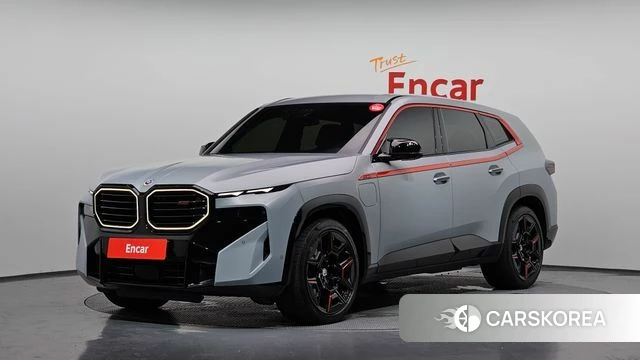 BMW XM (G09) 2024 Серебристо-серый из Кореи