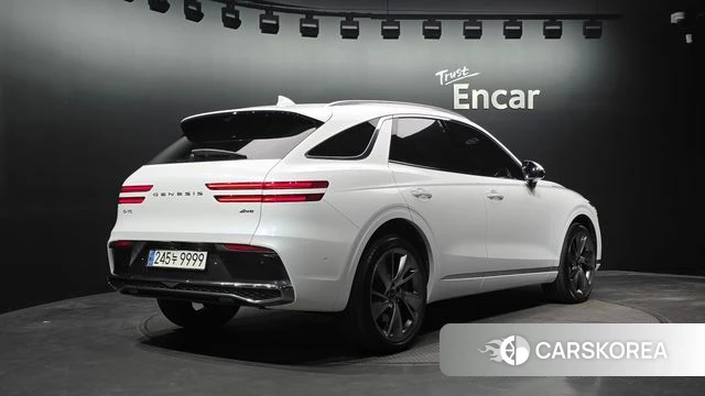 Genesis GV70 2025 Белый из Кореи
