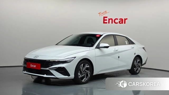Hyundai The New Avante (CN7) 2024 Белый из Кореи, фото 2