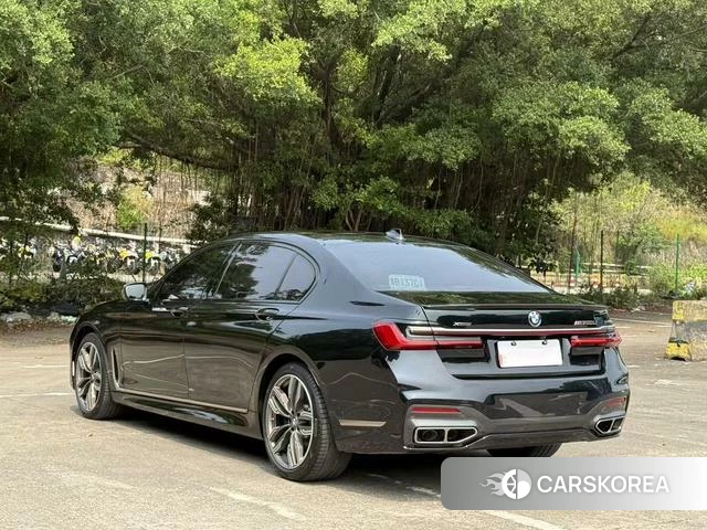 BMW 7 series 2021 Черный из Китая