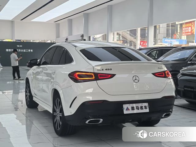 Mercedes-Benz GLE 2021 Белый из Китая