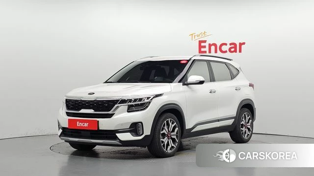 Kia Seltos 2021 Белый из Кореи