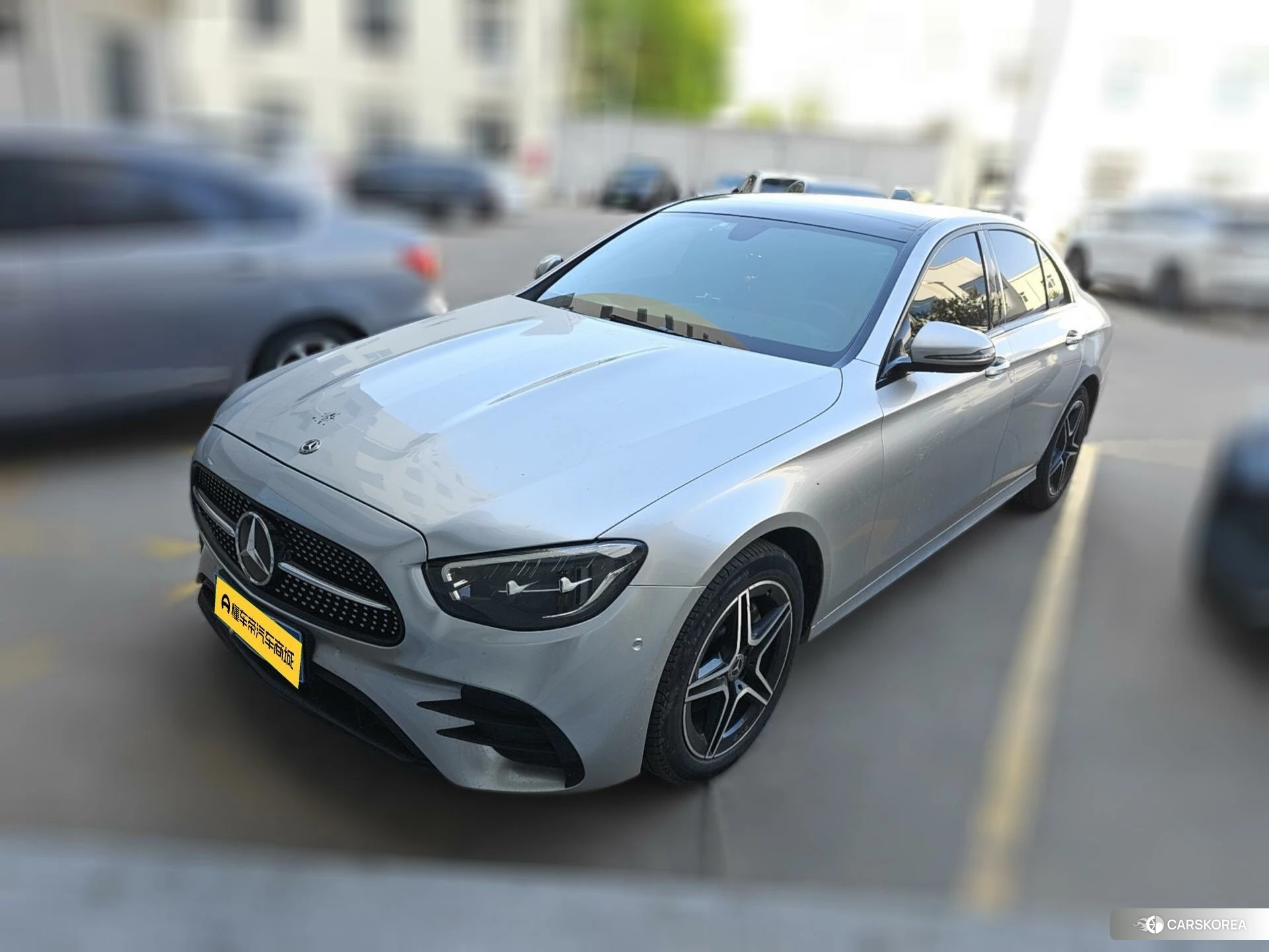 Mercedes-Benz E-Class 2020 Серебристо-серый из Китая