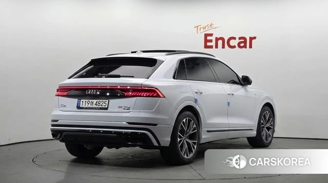 Audi Q8 (4M) 2022 Белый из Кореи