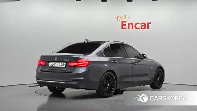 BMW 3 Series (F30) 2018 Серый из Кореи