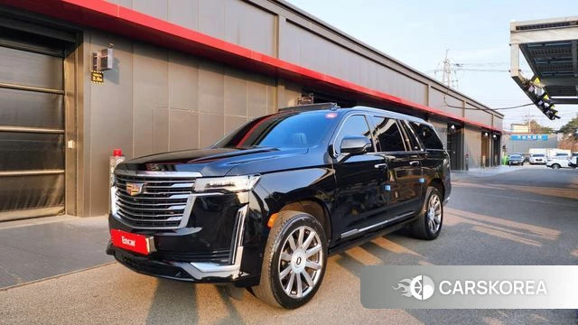 Cadillac Escalade 5th Generation 2022 Черный из Кореи