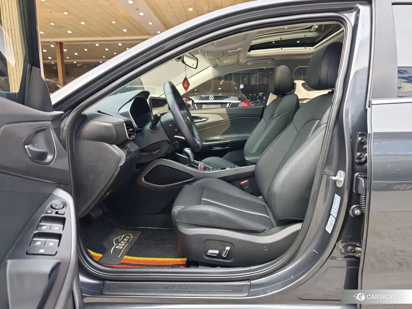 Hyundai Lafesta 2021 Silver/gray из Китая