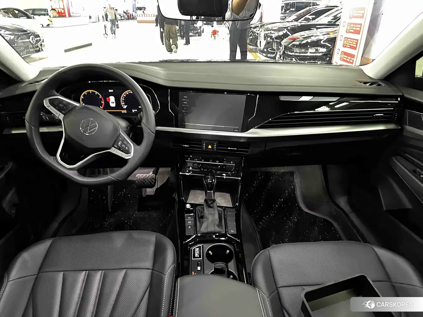 Volkswagen Passat 2026 Черный из Китая