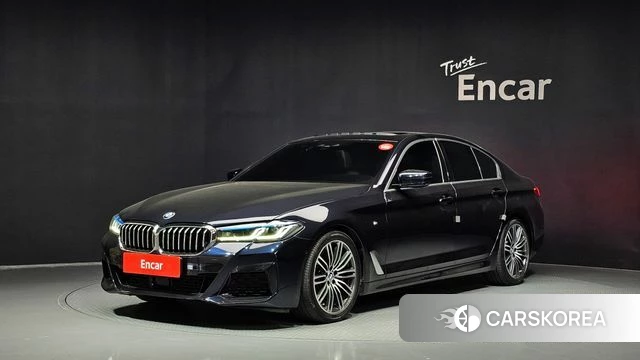 BMW 5 Series (G30) 2019 Черный из Кореи