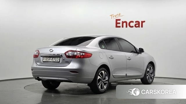Renault Korea (Samsung) SM3 Neo 2018 Серебряный из Кореи