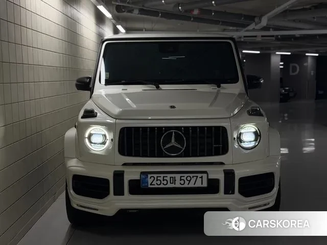 Mercedes-Benz G-Class W463b 2021 Белый из Кореи
