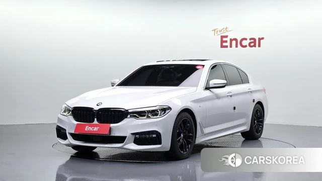 BMW 5 Series (G30) 2018 Белый из Кореи